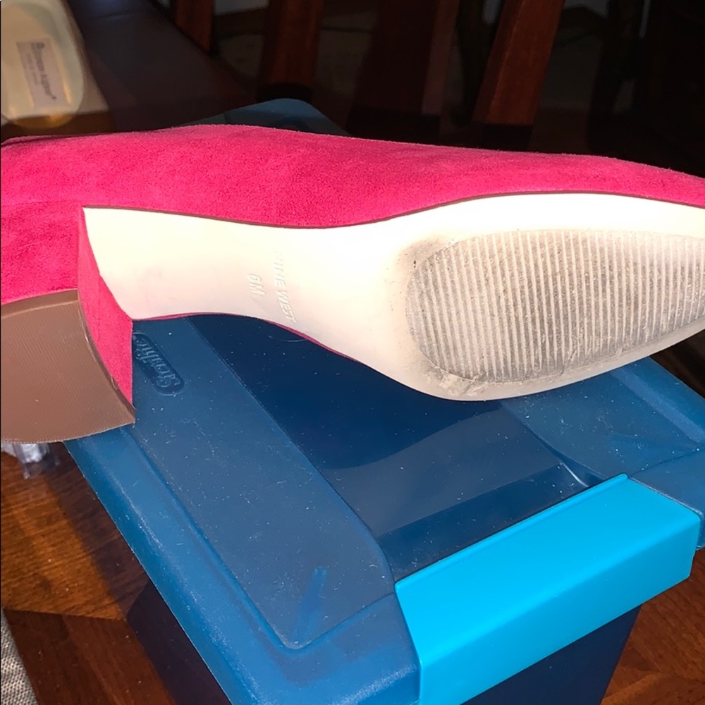 Shoes - Picture 6 of 6
